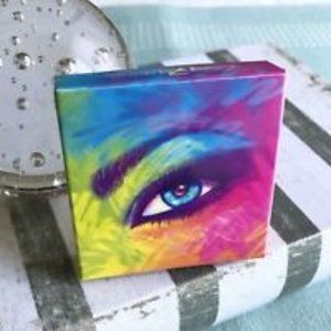 Lisa Frank Glamour Dolls Eye Shadow - "Heartthrob"